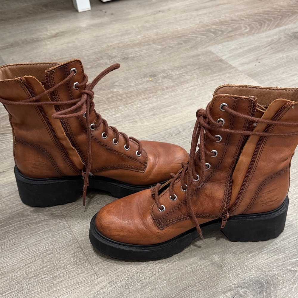 Steve Madden Brown Combat Boots - Picture 4 of 5